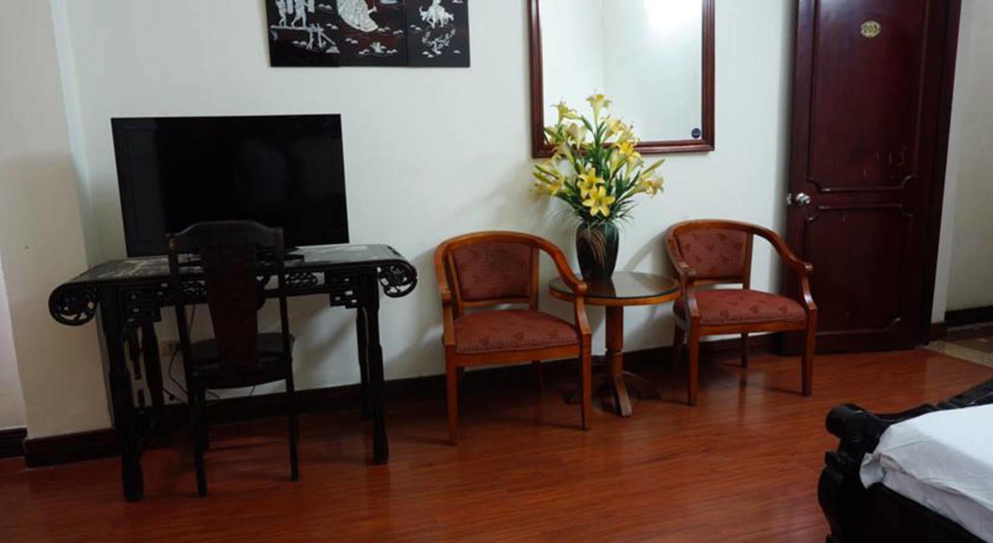 Hanoi Golden Moon Guest House & Travel Ngoại thất bức ảnh